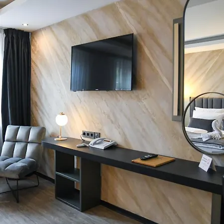 Zum Weissen Ross 3* Делич