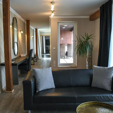 Hotel Zum Weissen Ross 3*