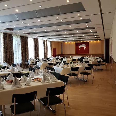 Hotel Zum Weissen Ross