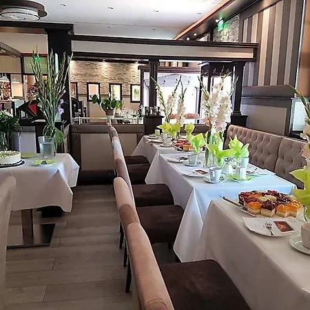 祖姆维森罗斯酒店 酒店 德里奇