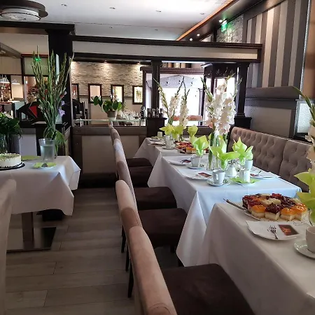 Hotel Zum Weissen Ross