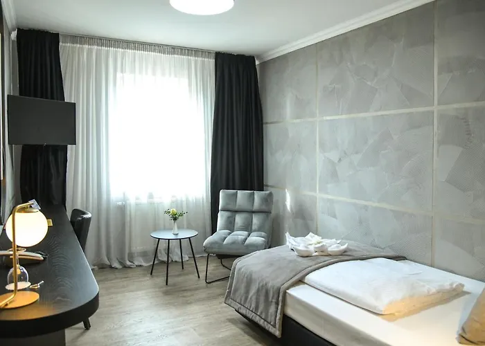 فندق Zum Weissen Ross 3*