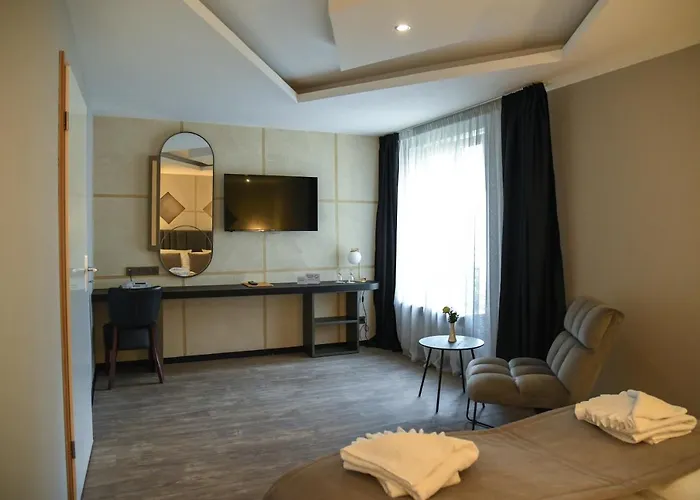 Zum Weissen Ross 3* ديلتزش