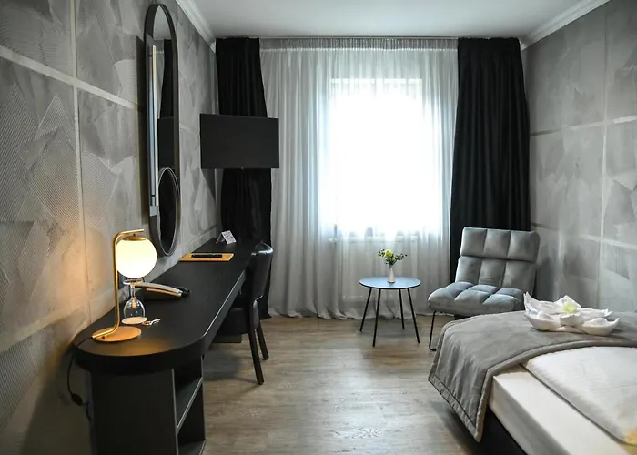 Zum Weissen Ross فندق ديلتزش