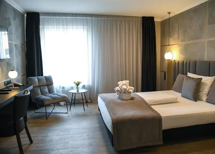 فندق Zum Weissen Ross 3*