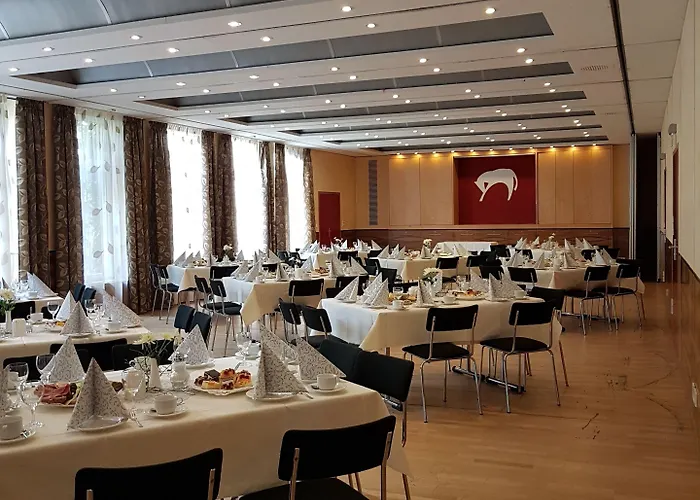 فندق Zum Weissen Ross