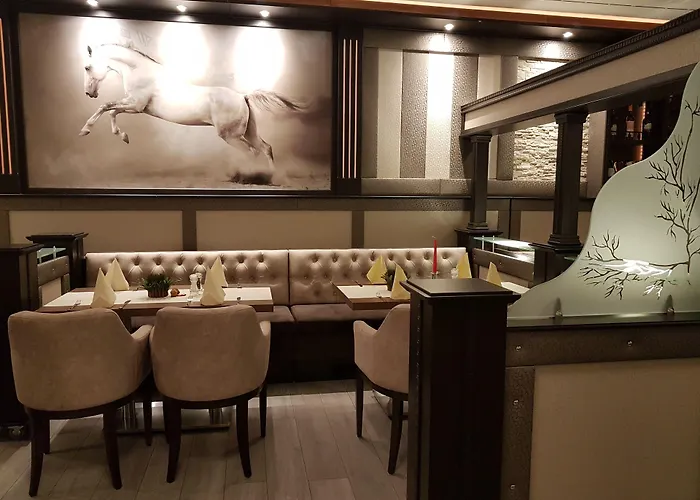 فندق Zum Weissen Ross 3*